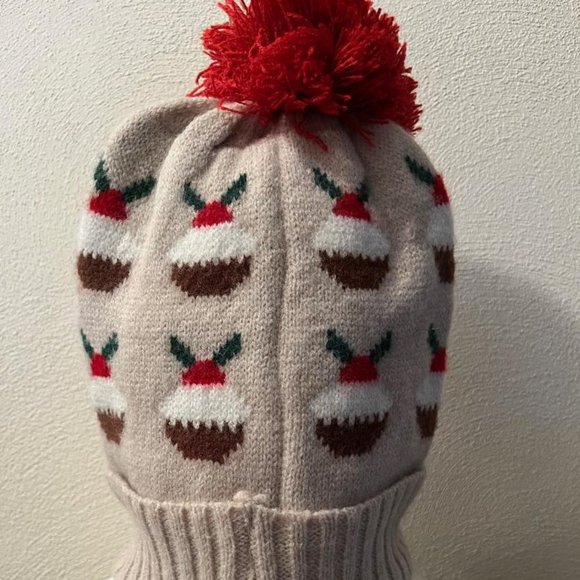 Do Everything in Love NWT Womens Winter Beanie Stocking Hat Multicolor w/Pom Pom - Picture 3 of 4